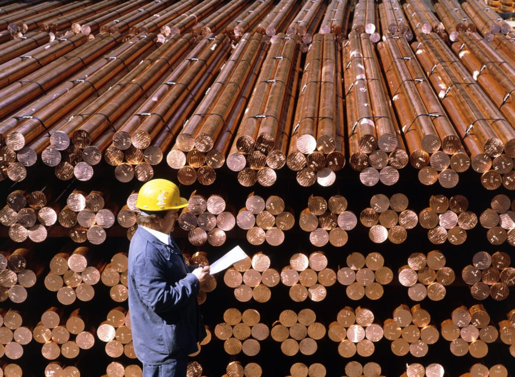 1998-03-18T000000Z_678362808_MT1SPYT9200128_RTRMADP_3_SCIENCE-PHOTO-LIBRARY-scaled-1-1024x750 فرآیند نورد مس و تبدیل آن به محصولات صنعتی