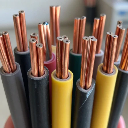 2f5c3c90-1de7-4f30-b7d5-1f89d2e8f962 تاثیر جنس روکش بر طول عمر و کارایی کابل های برق مسی